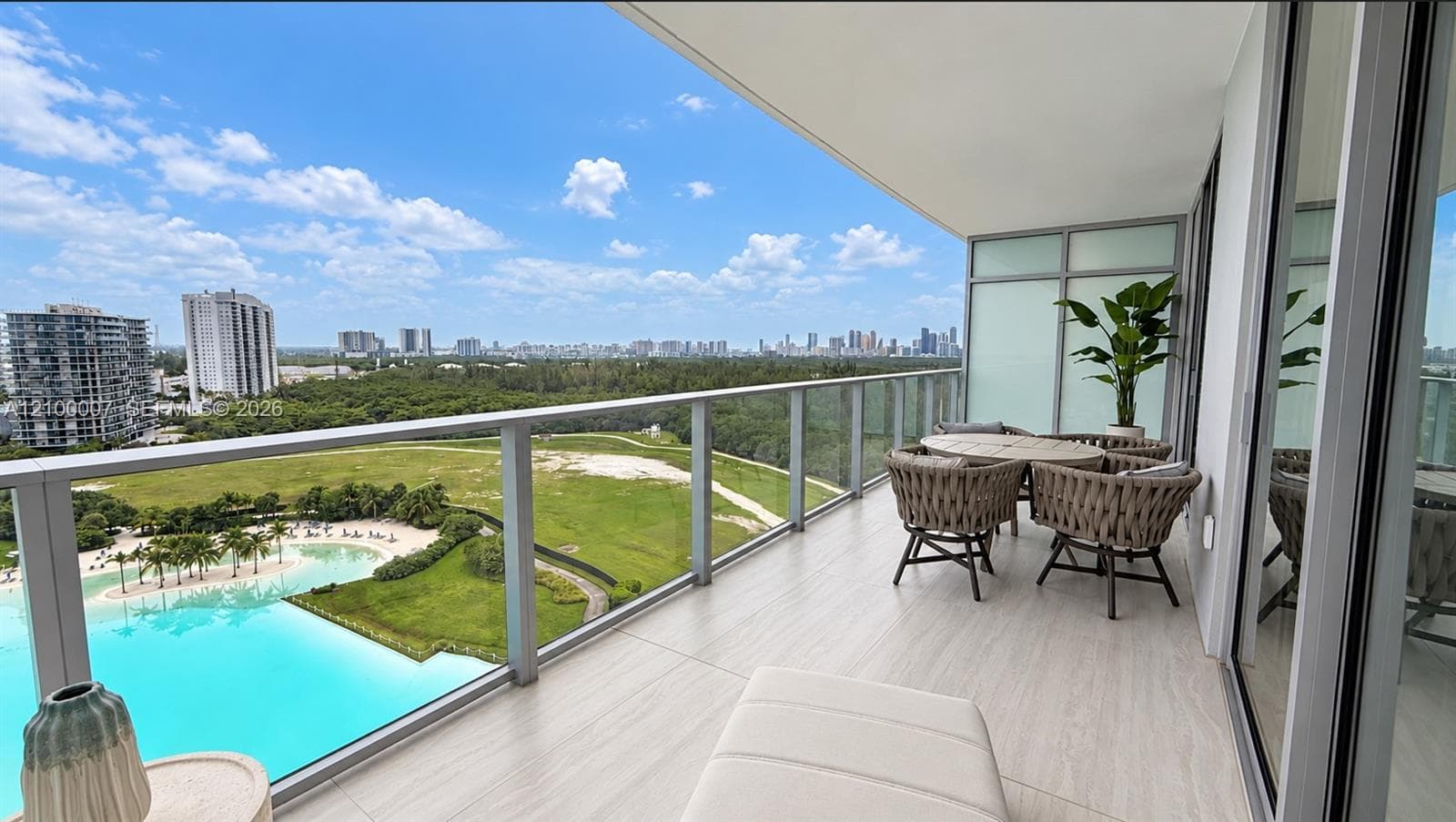 One Park Tower · #1410 in North Miami - Photo 1