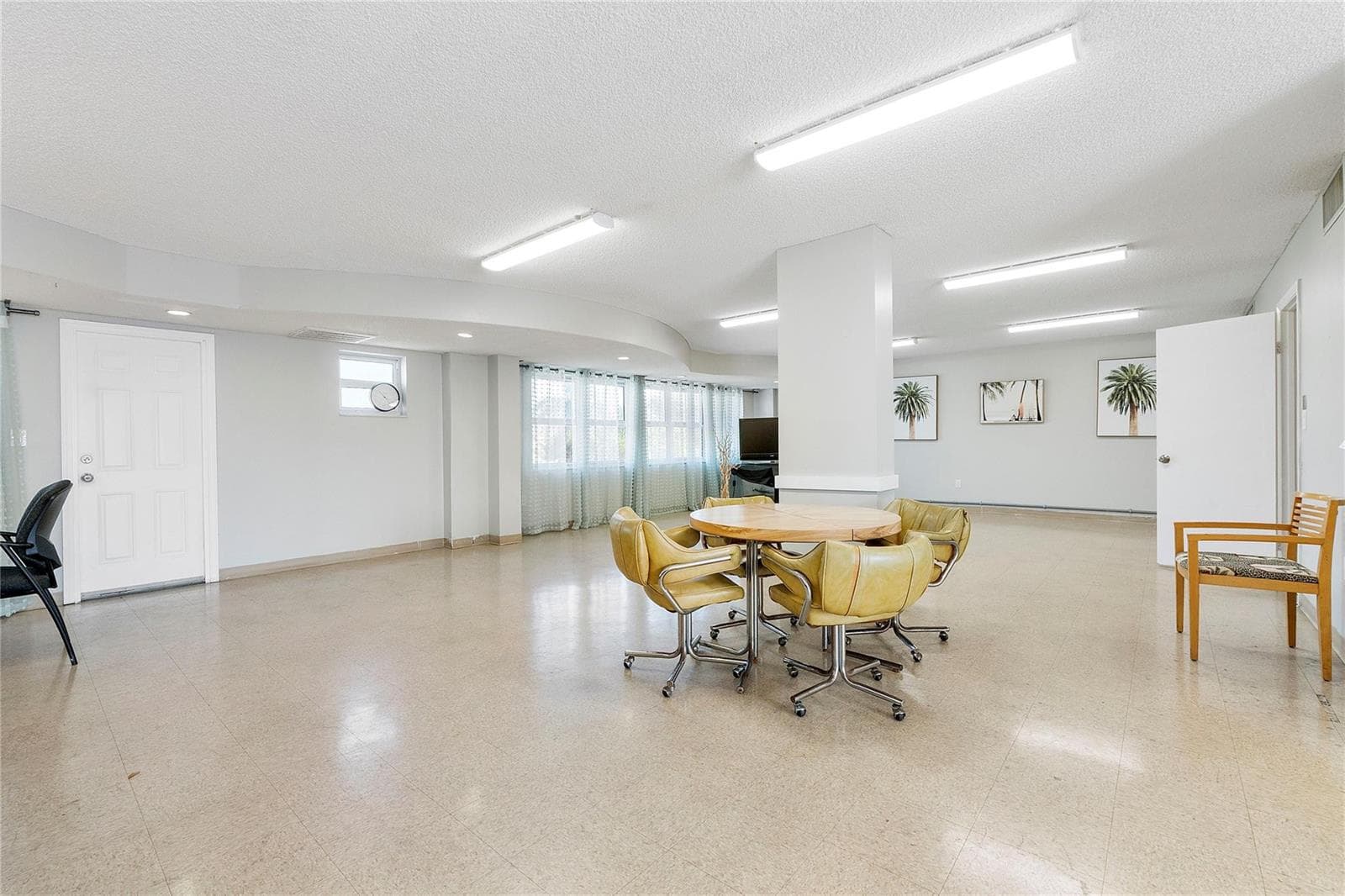Club Room
