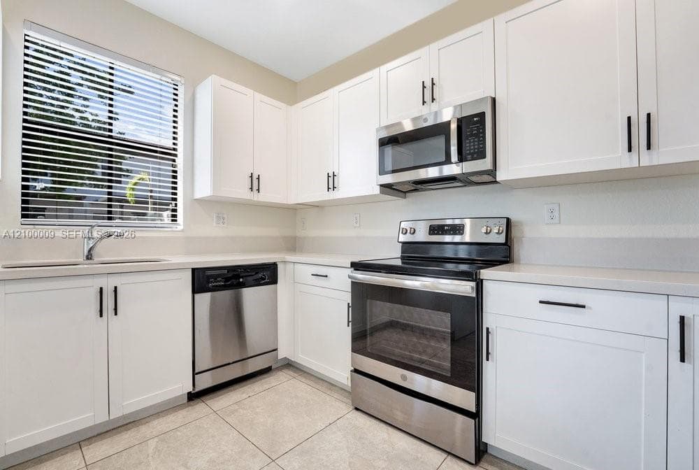 3412 W 106th St #3412 photo 5