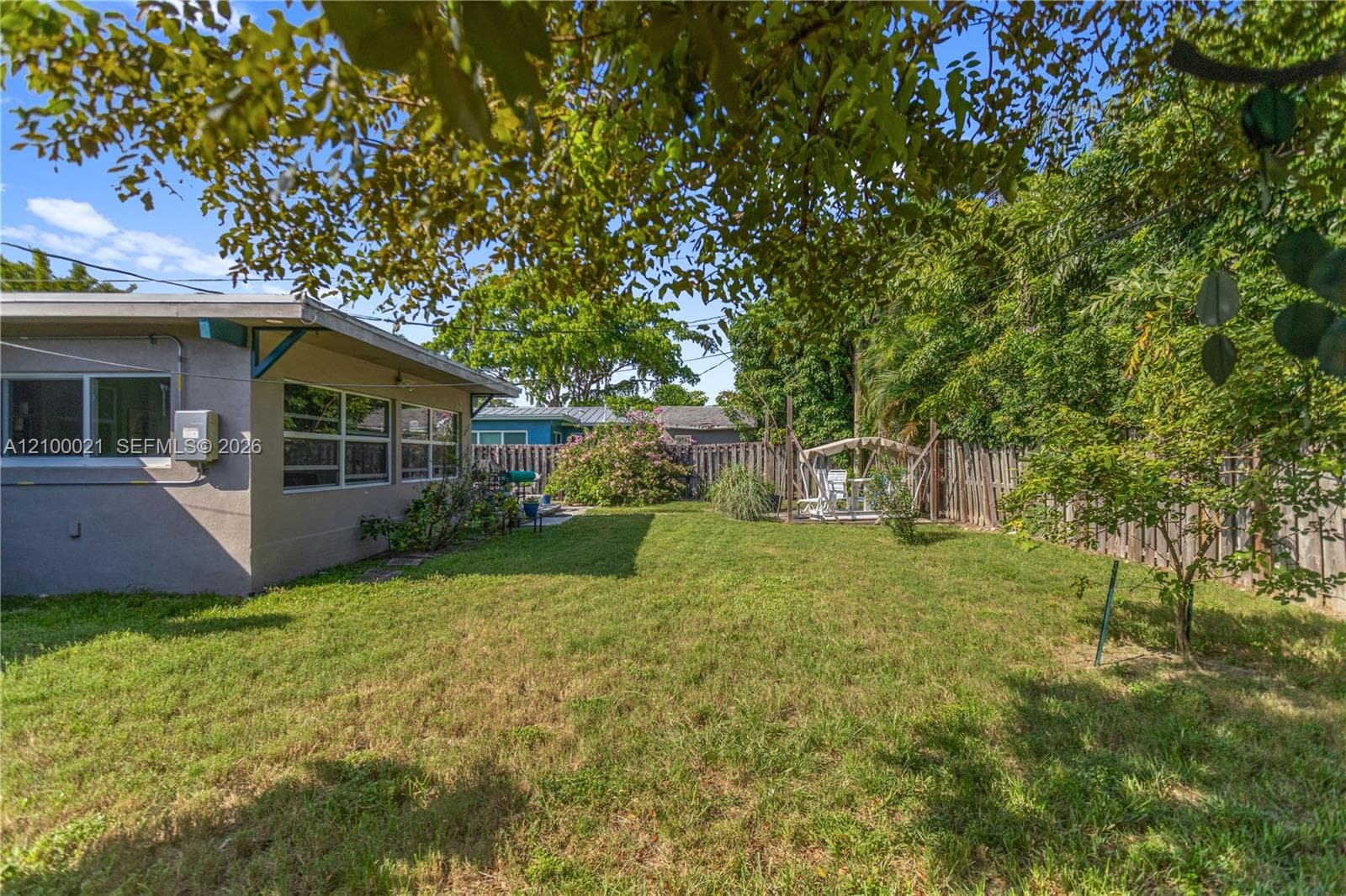 1228 SW 1st Ter photo 32