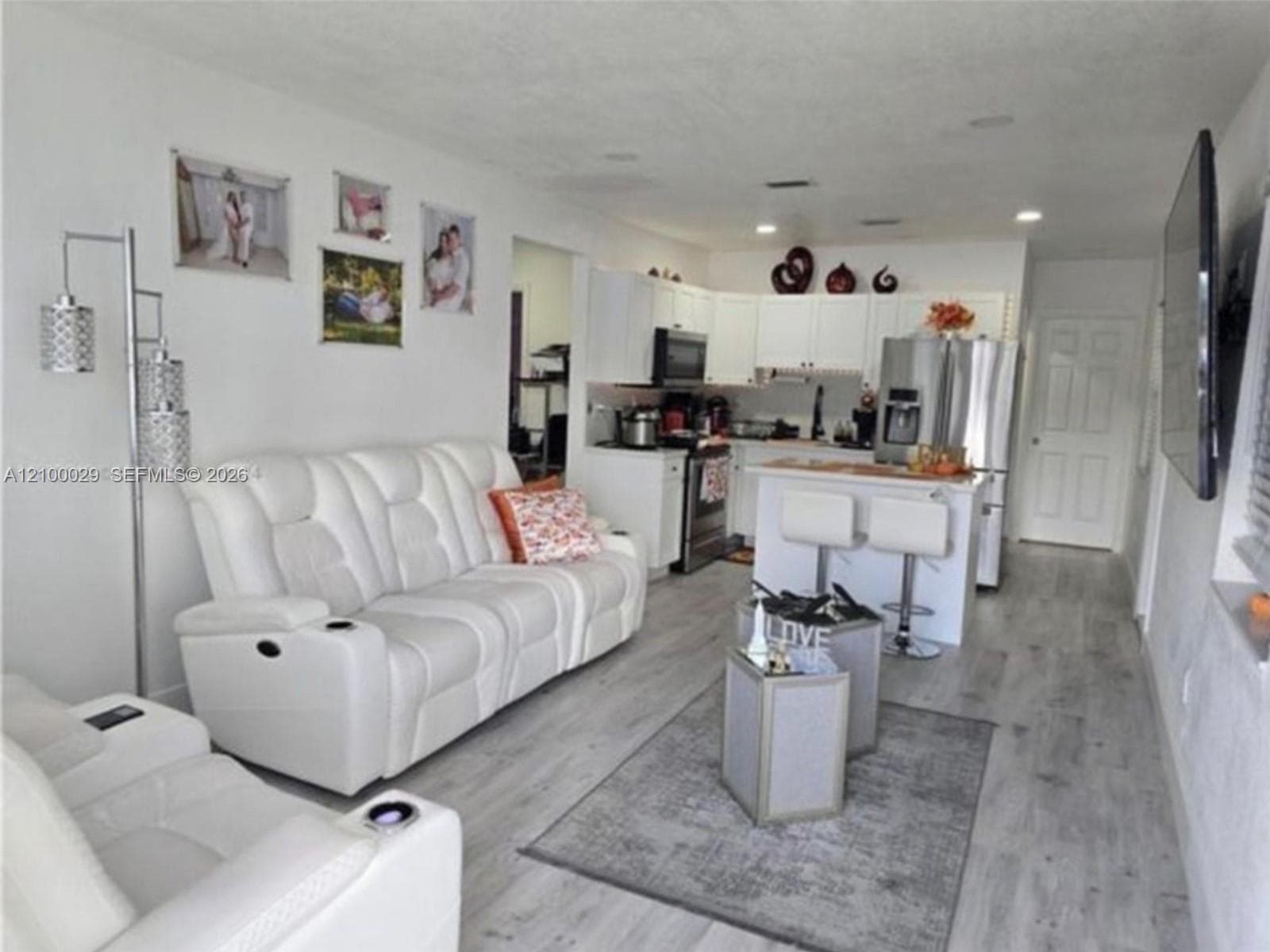3080 NW 48th Ter #3080 photo 2