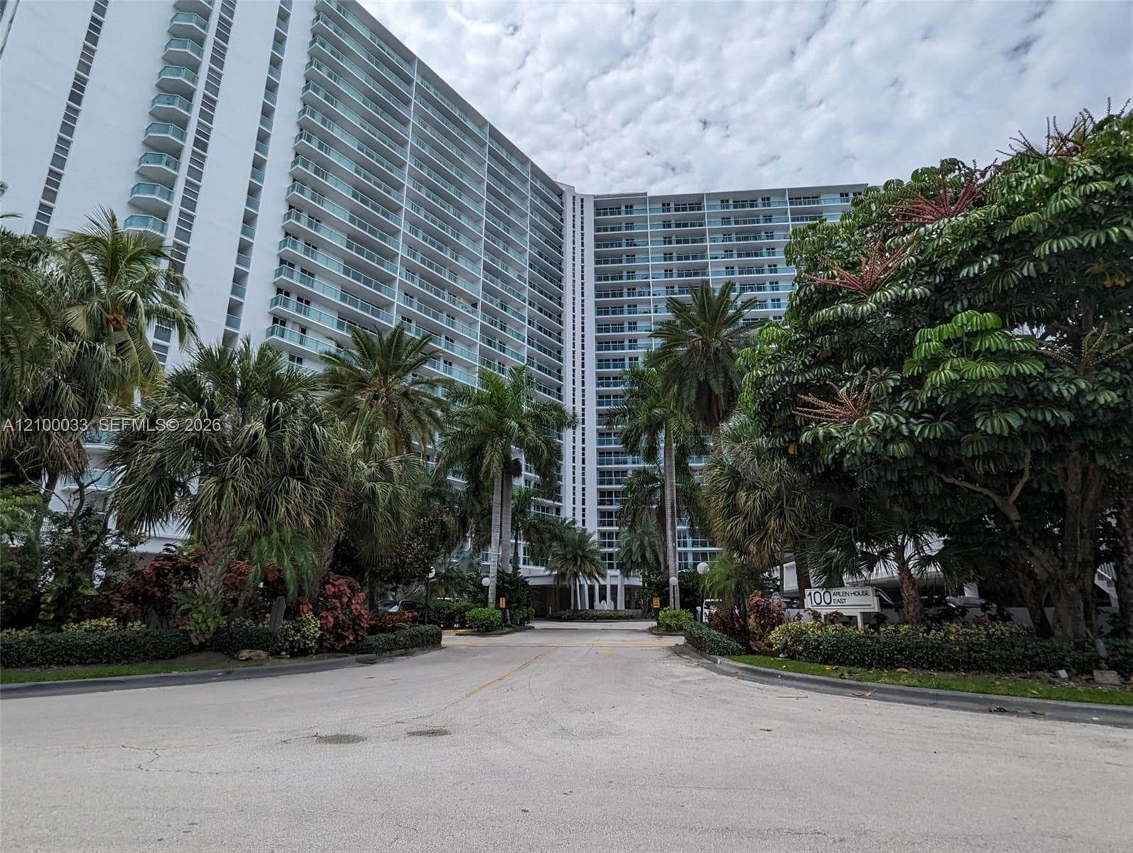 ARLEN HOUSE EAST CONDO · #730 in Sunny Isles Beach - Photo 3