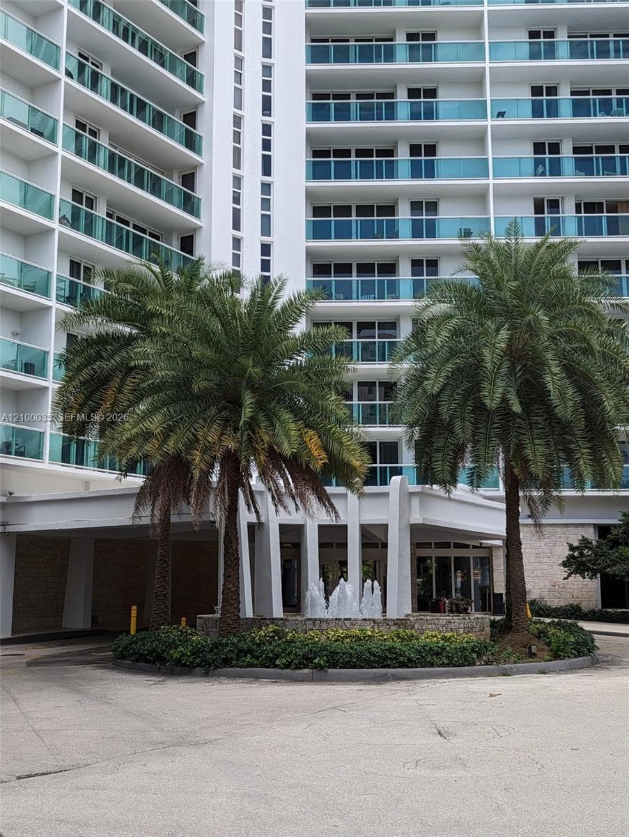 ARLEN HOUSE EAST CONDO · #730 in Sunny Isles Beach - Photo 4