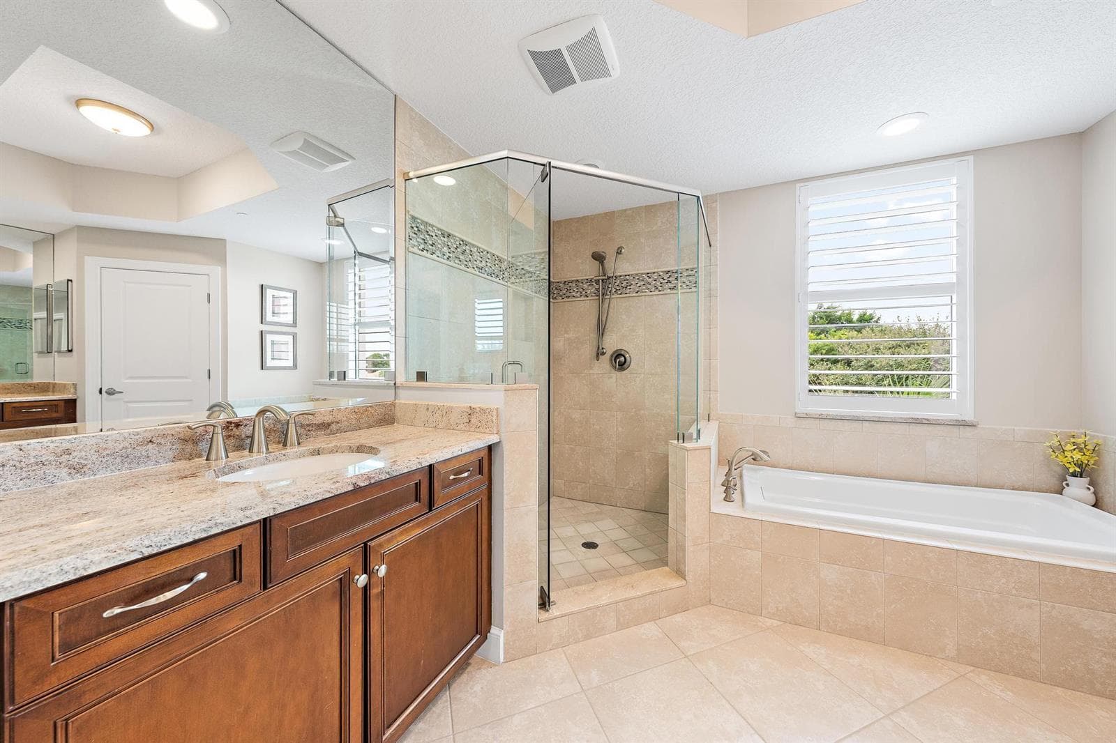 Primary bath