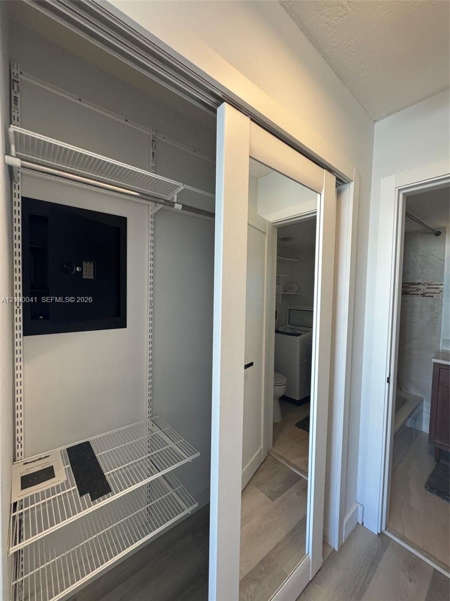 ADMIRALS PORT CONDO WEST · #1409E in Aventura - Photo 16