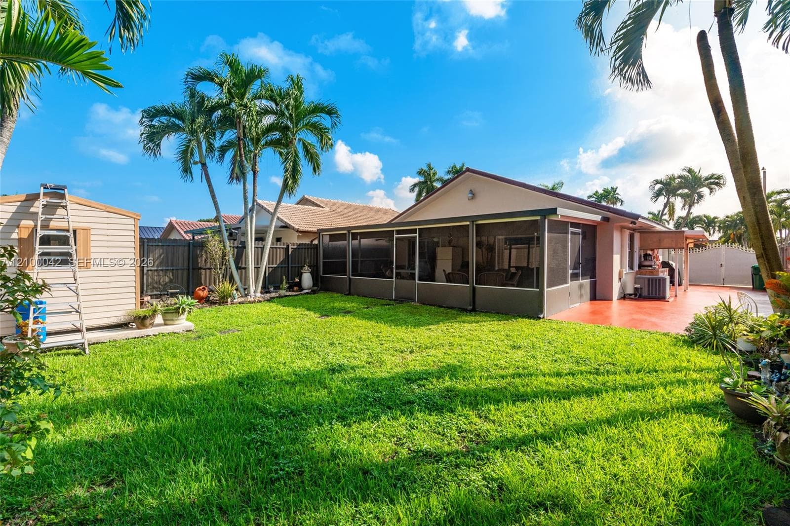 1294 SW 143rd Ct photo 3