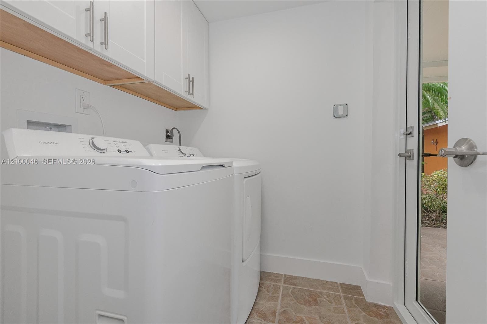 1025 SW 11th St #1025 photo 16