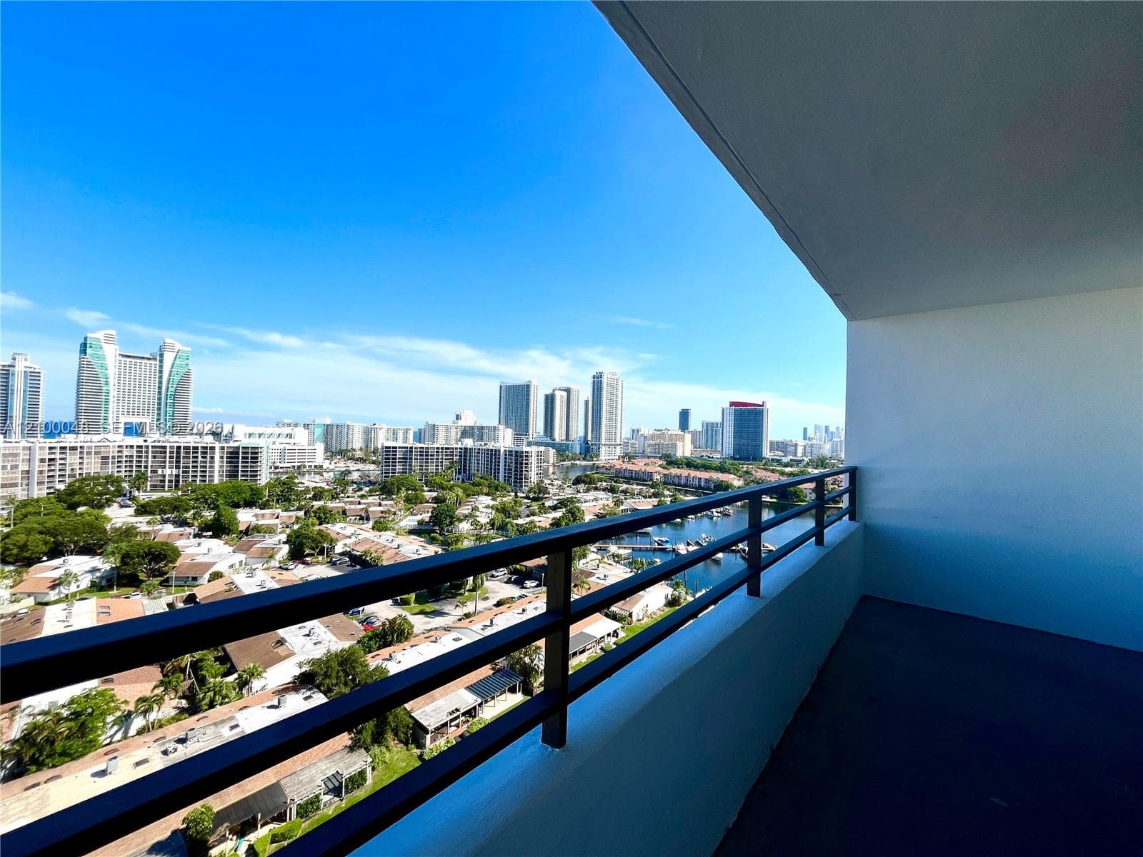 OLYMPUS CONDO PHASE · #1705 in Hallandale Beach - Photo 5
