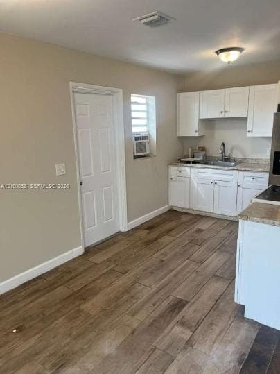 1732 NW 6th Ter photo 3