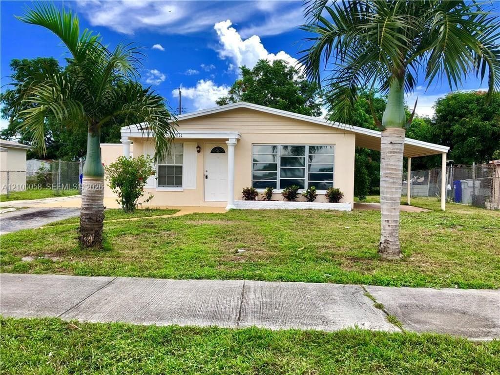 1732 NW 6th Ter photo 1