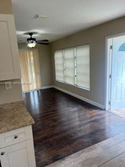 1732 NW 6th Ter photo 4