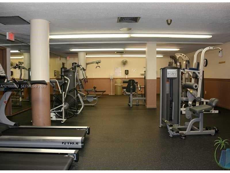 HEMISPHERES CONDO · #19N in Hallandale Beach - Photo 23