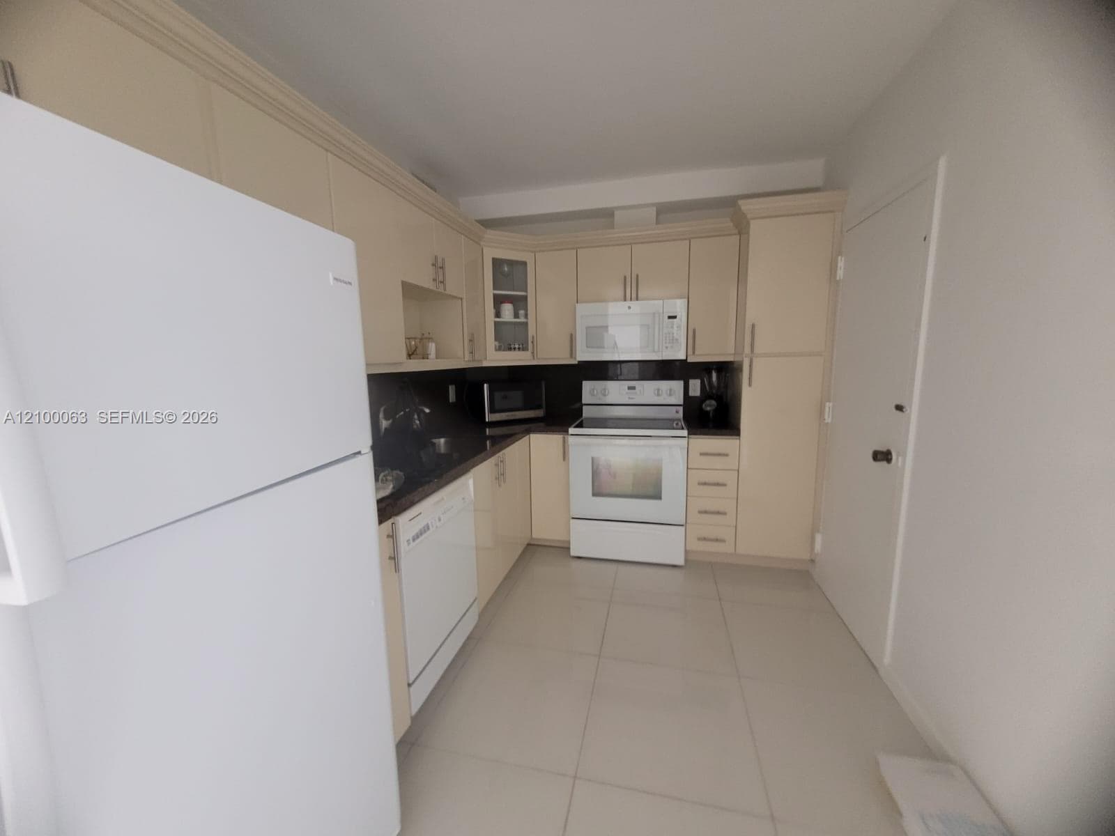HEMISPHERES CONDO · #19N in Hallandale Beach - Photo 9