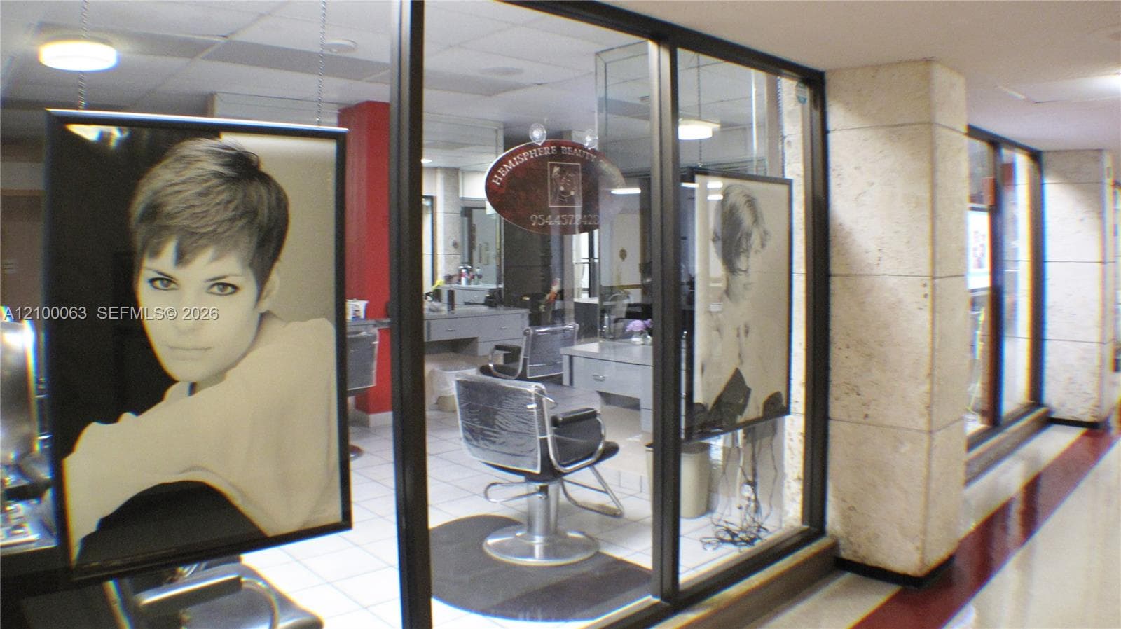Beauty salon coming