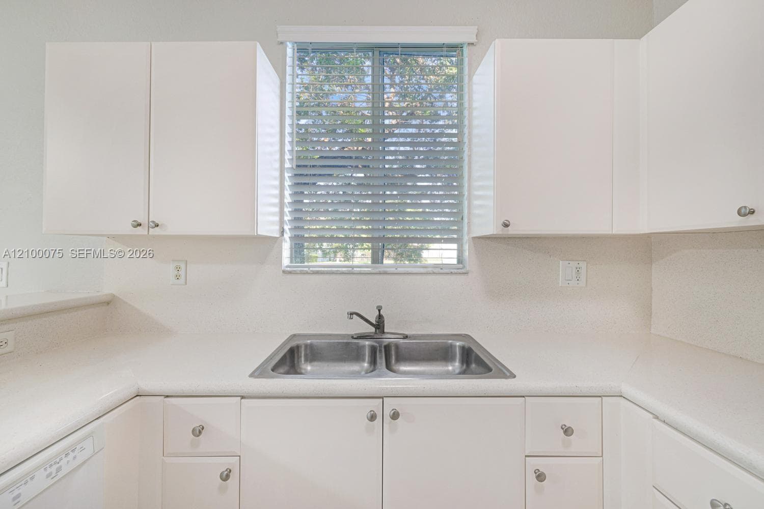 2828 SE 16th Ave #114 photo 23