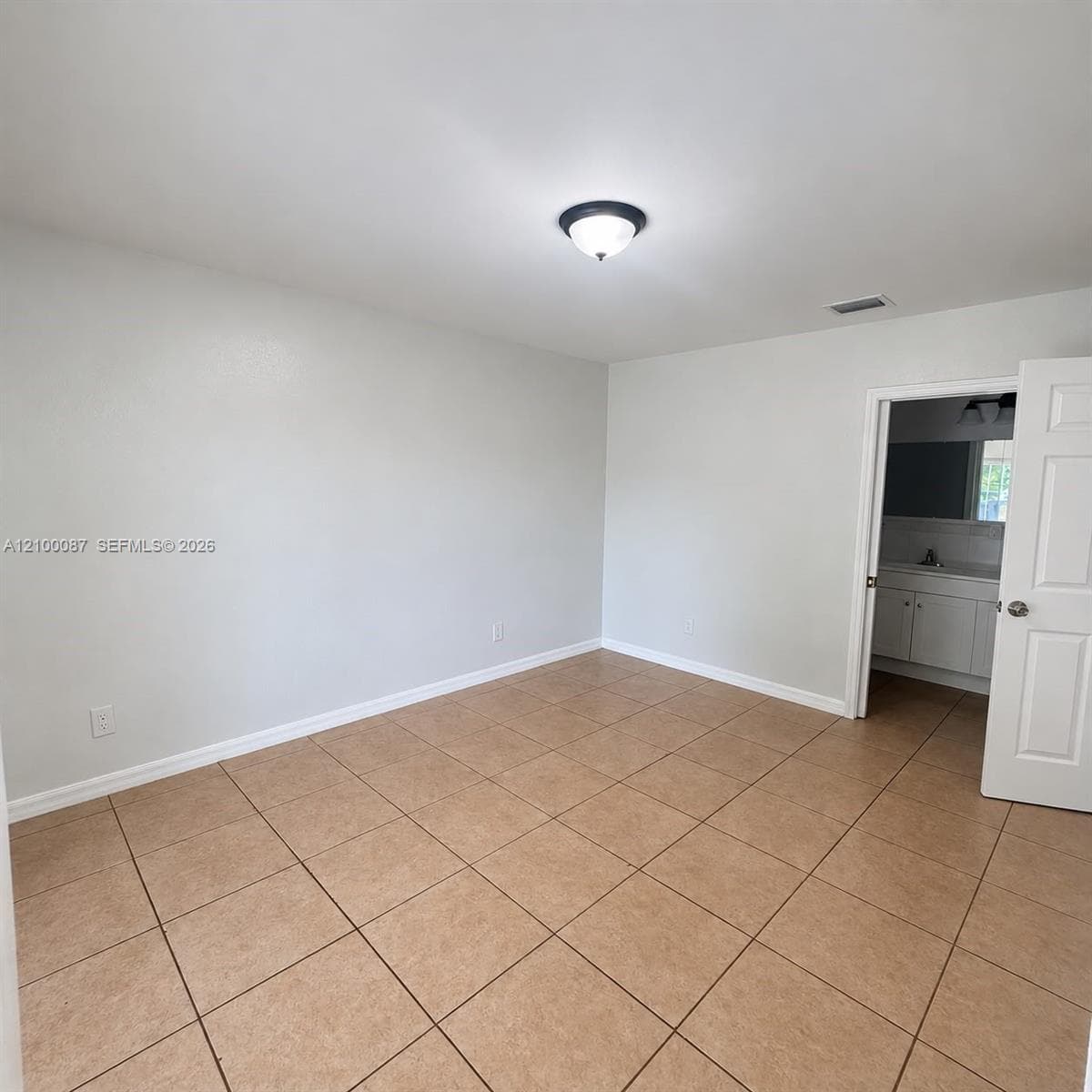160 SW 8th Ave #160 photo 2