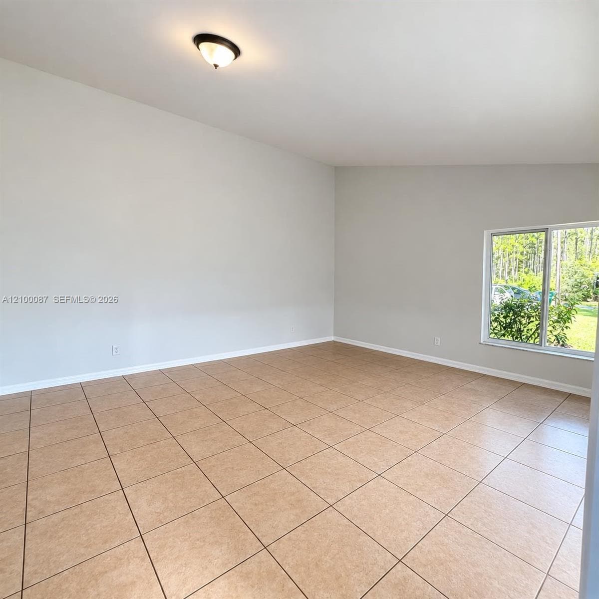 160 SW 8th Ave #160 photo 3