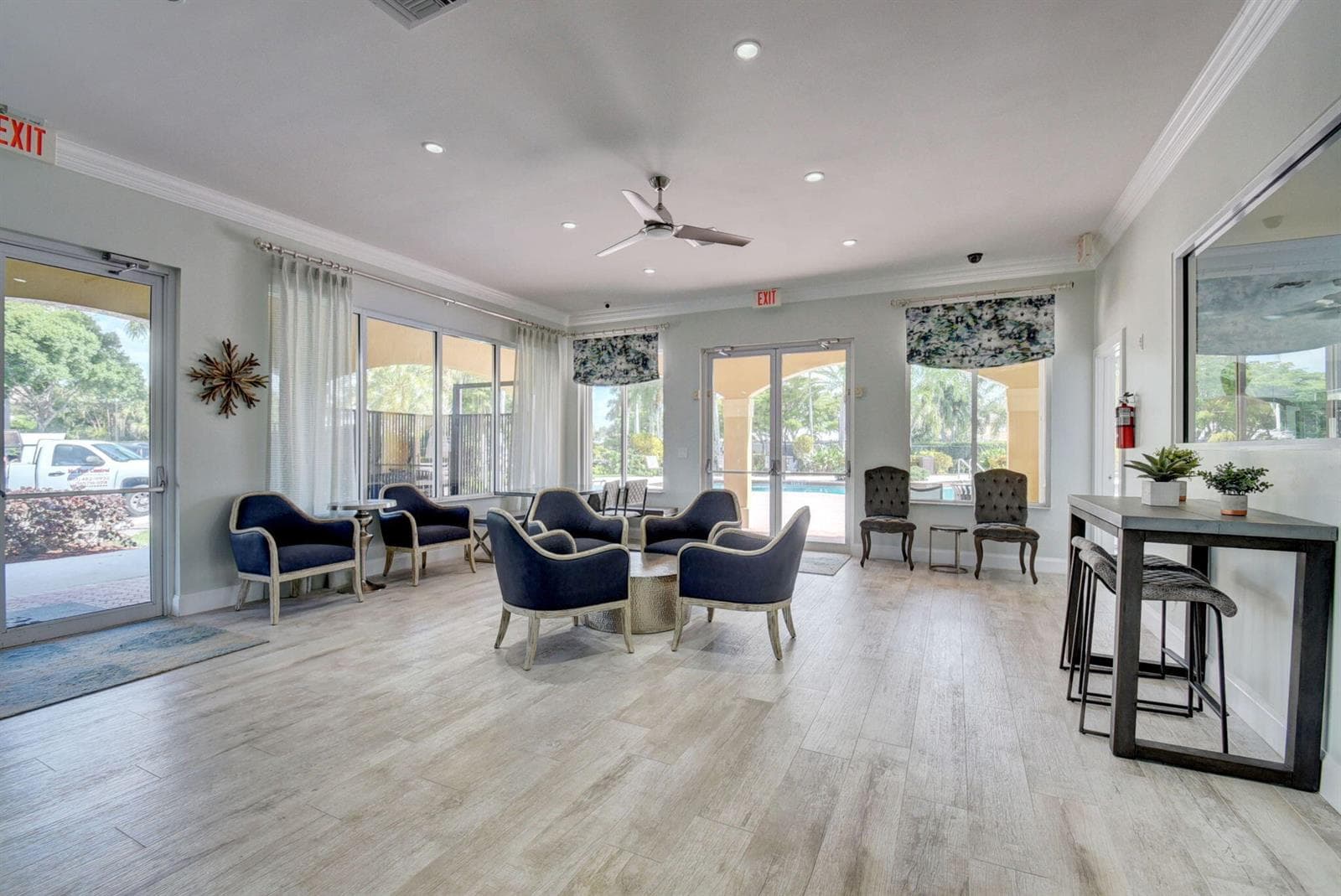 55-web-or-mls-Symphony Bay (2)