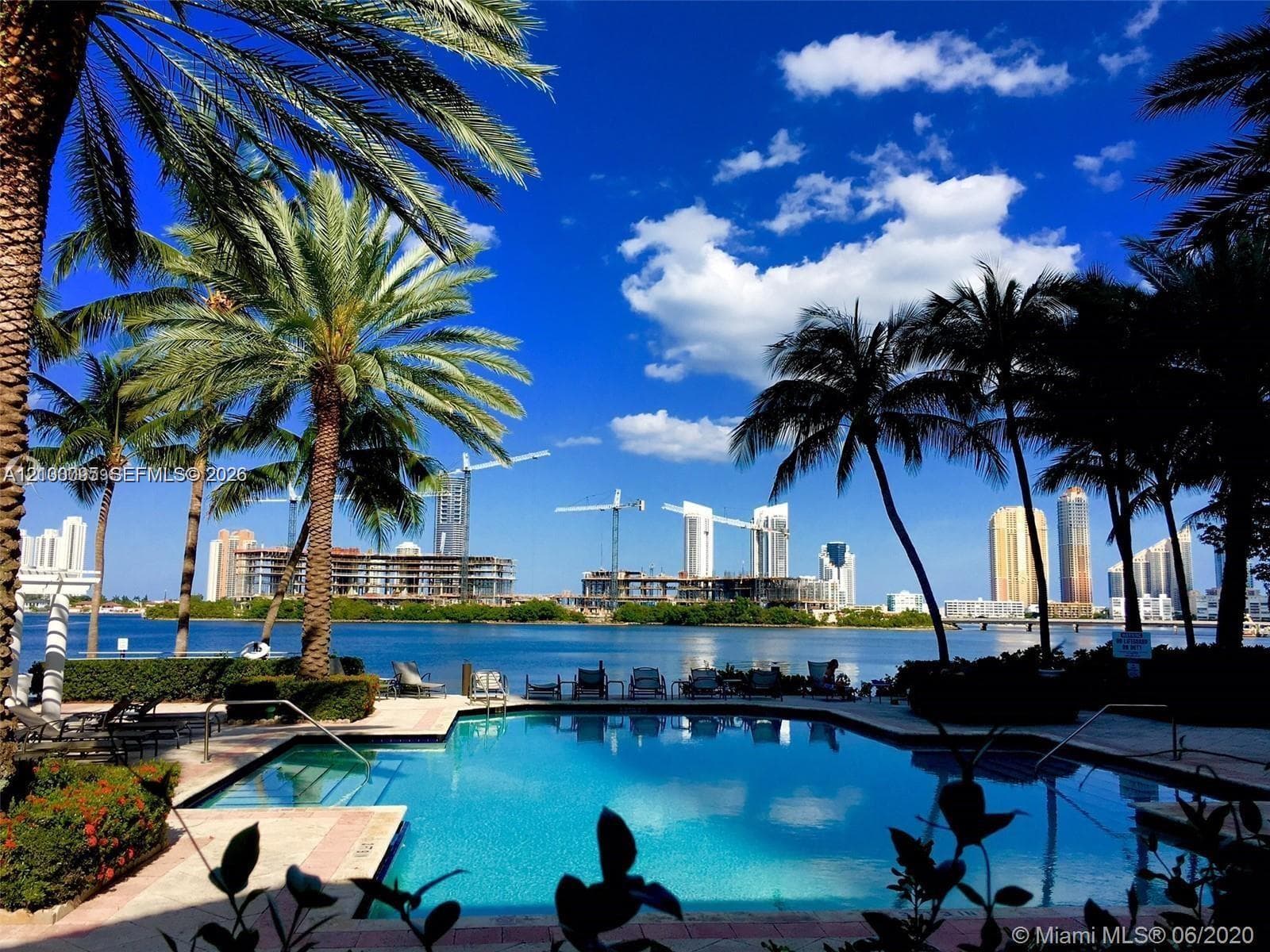 VILLAGE BY THE BAY CONDO · #13406 in Aventura - Photo 42