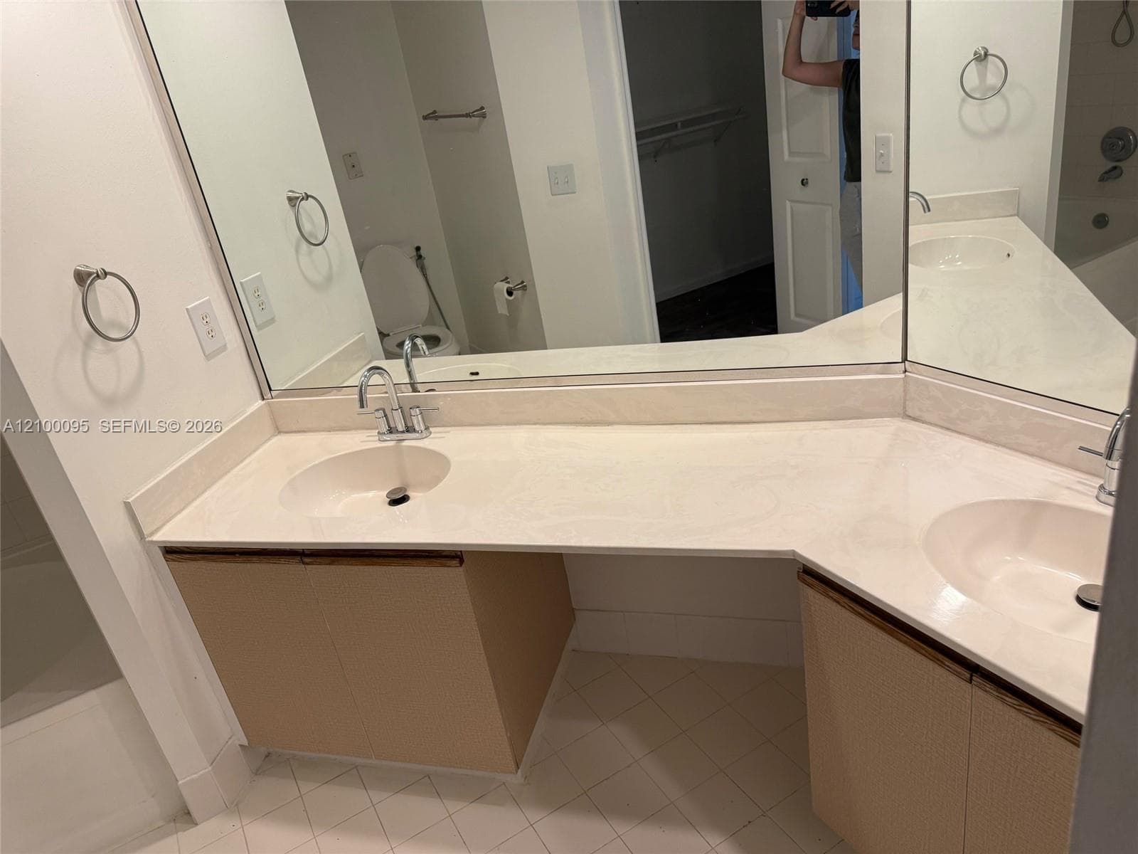 VILLAGE BY THE BAY CONDO · #13406 in Aventura - Photo 18