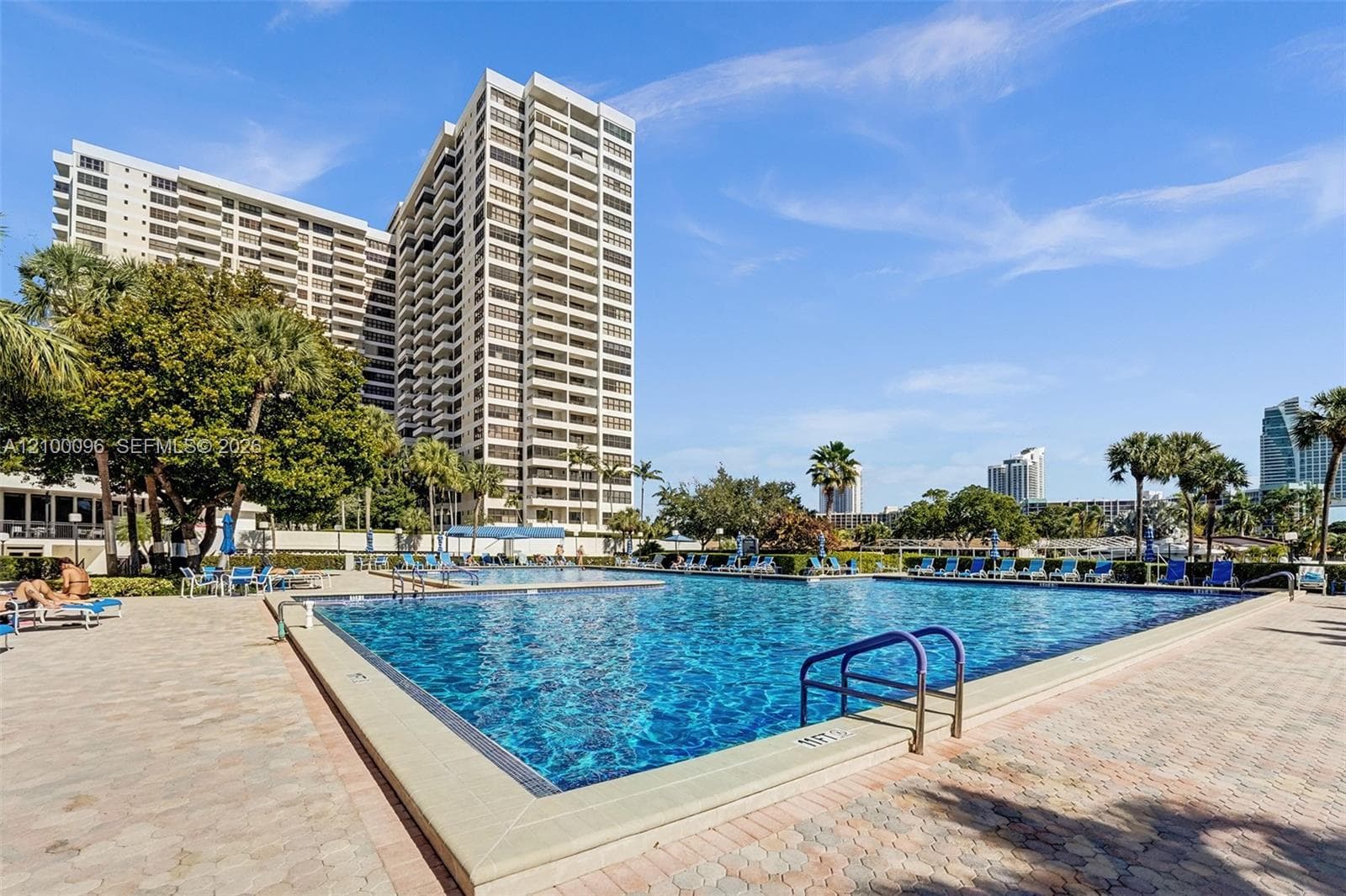 OLYMPUS CONDO · #1716 in Hallandale Beach - Photo 43
