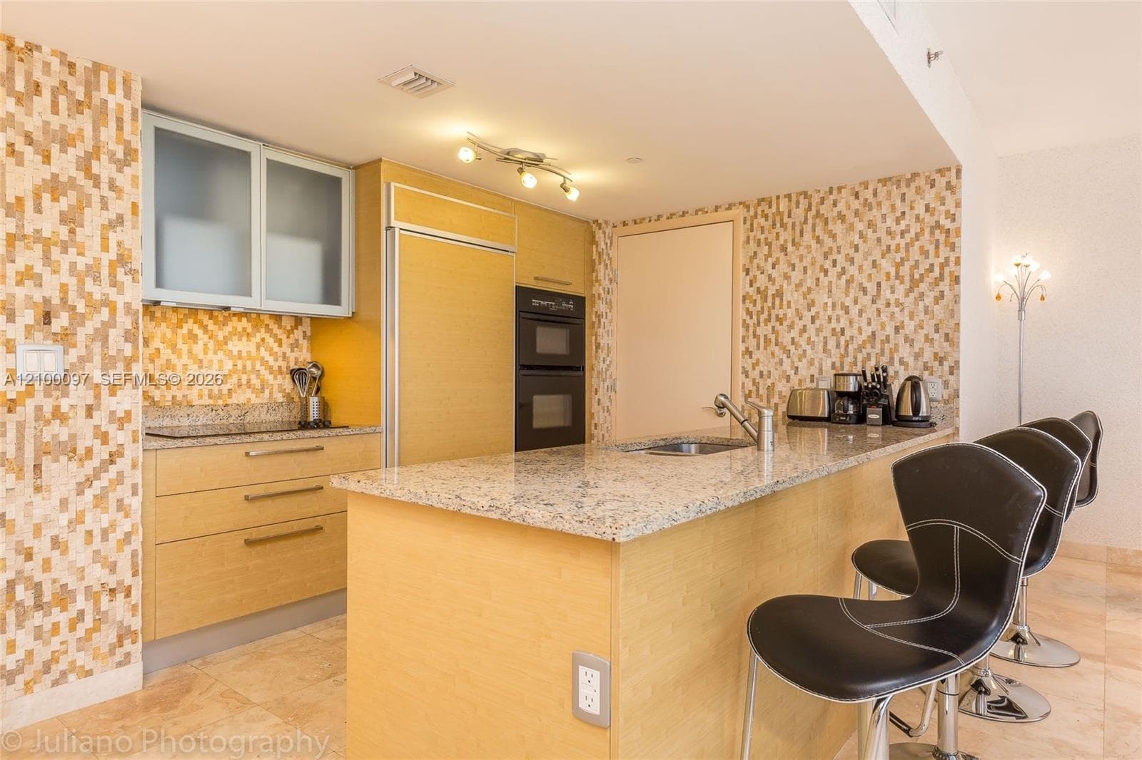BEACH CLUB TWO CONDO · #1107 in Hallandale Beach - Photo 8