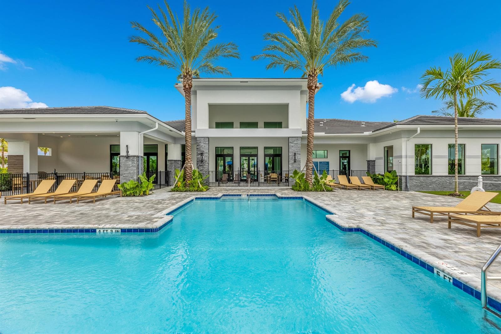 RESORT STYLE POOL