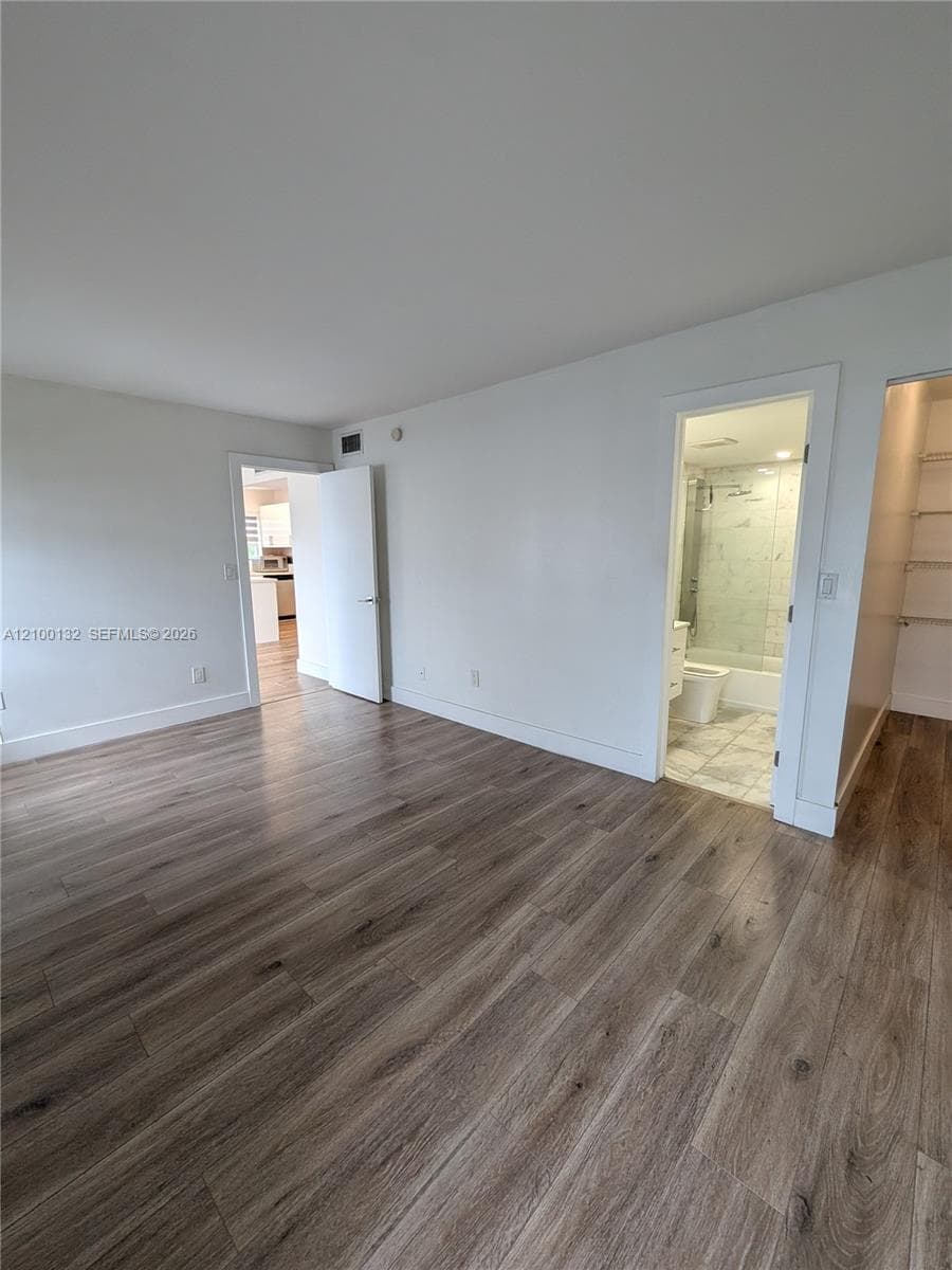 WATERPOINT CONDO · #408 in North Miami Beach - Photo 8