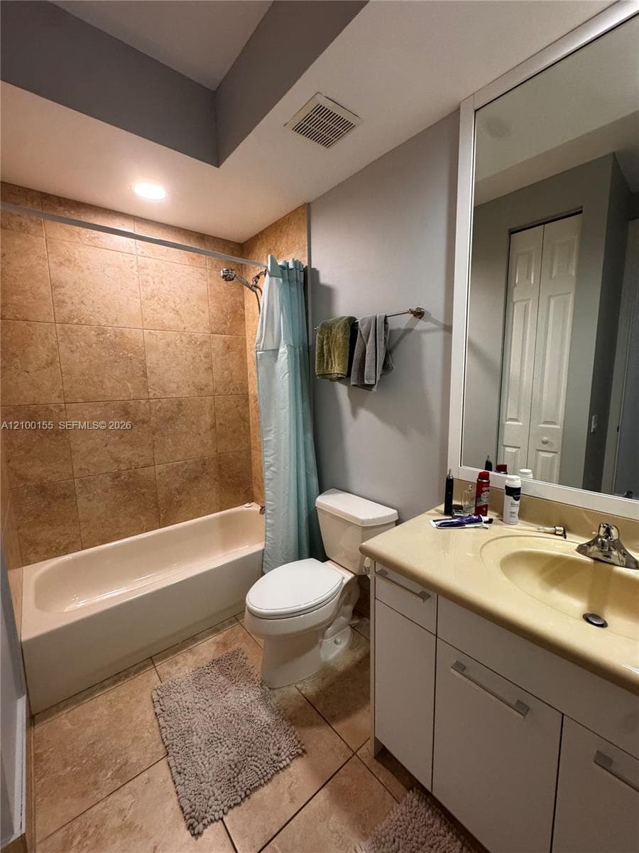 876 W Spinnaker Dr W photo 36