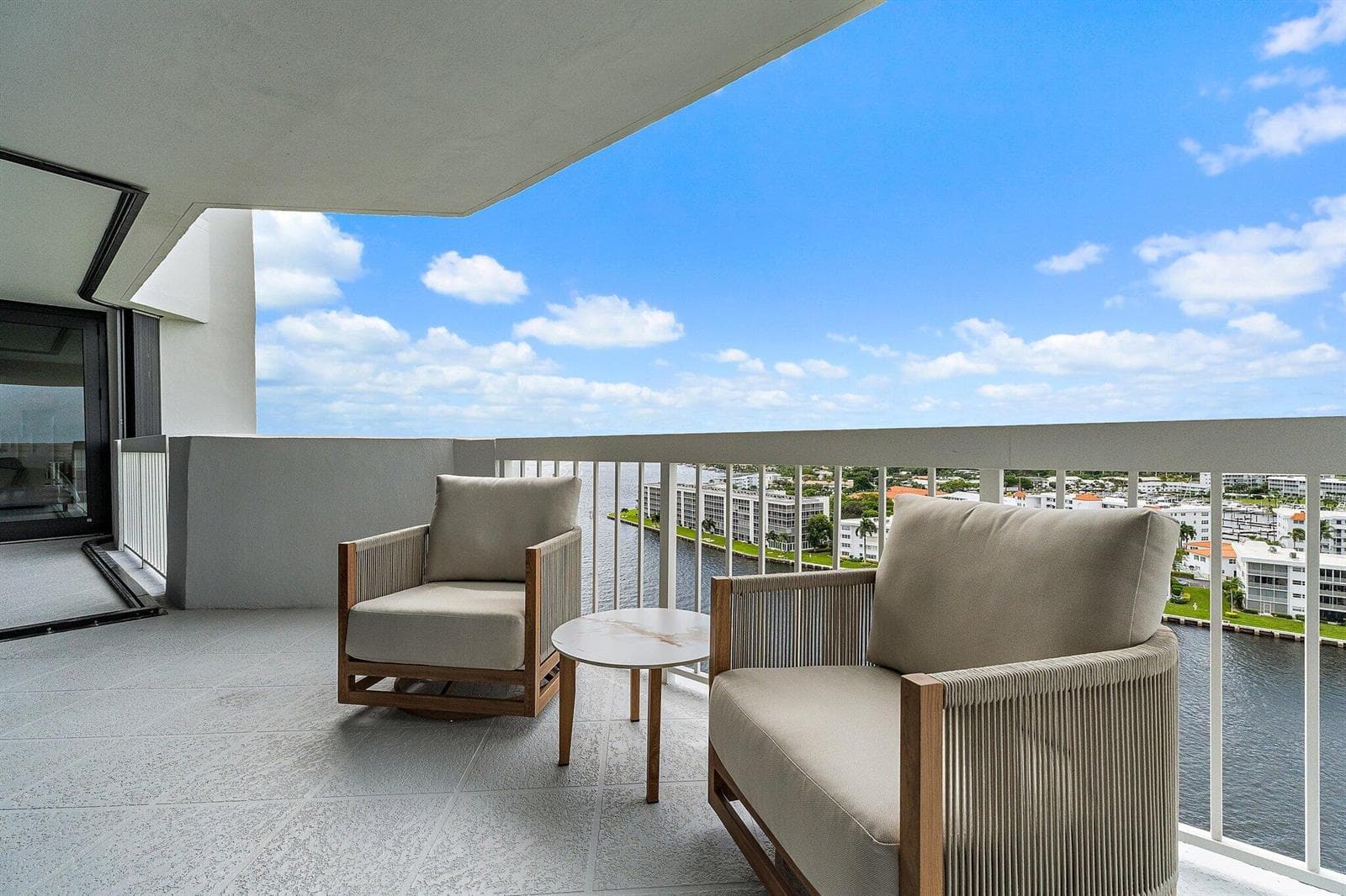 036-123LakeshoreDr-1544-NorthPalmBeach-S