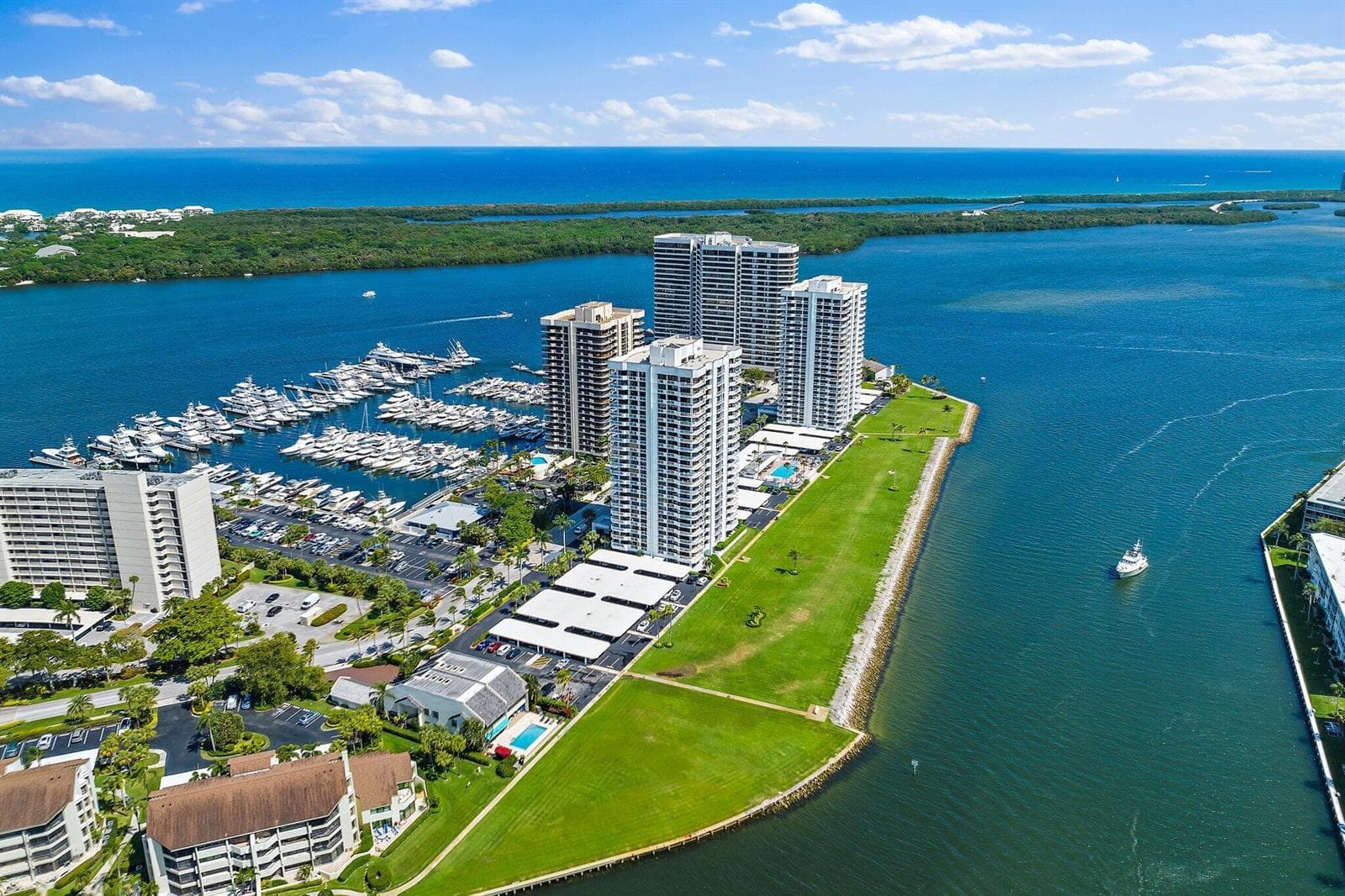 039-123LakeshoreDr-1544-NorthPalmBeach-S