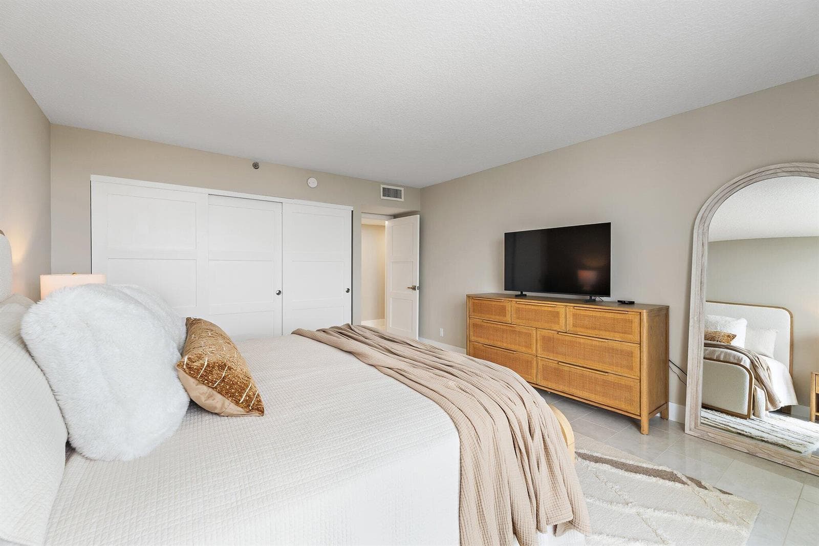 078-123LakeshoreDr-1544-NorthPalmBeach-S