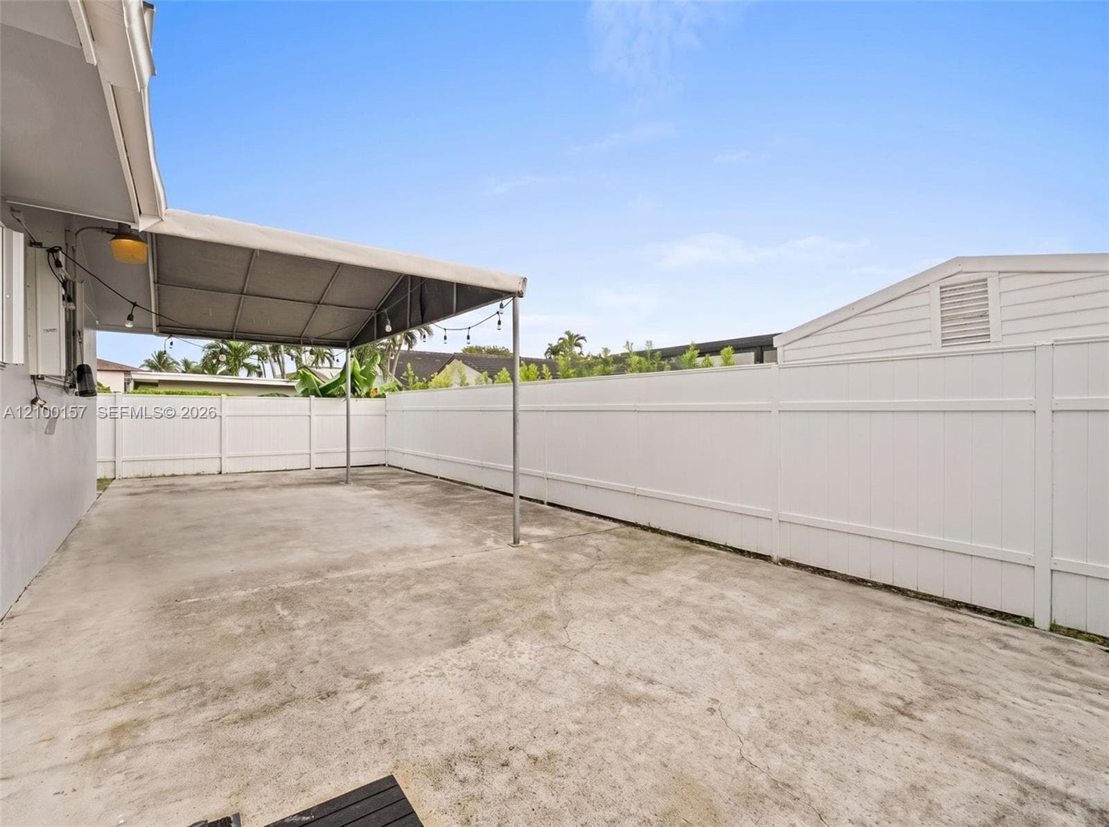 1280 SW 142nd Ave photo 29
