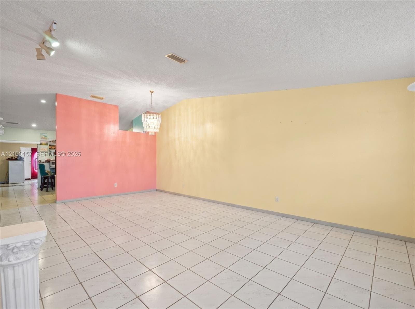 1280 SW 142nd Ave photo 4