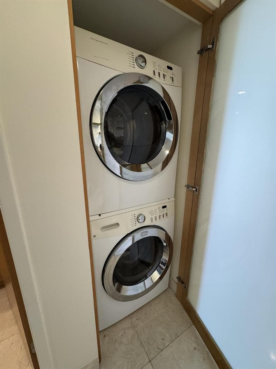 Washer-Dryer