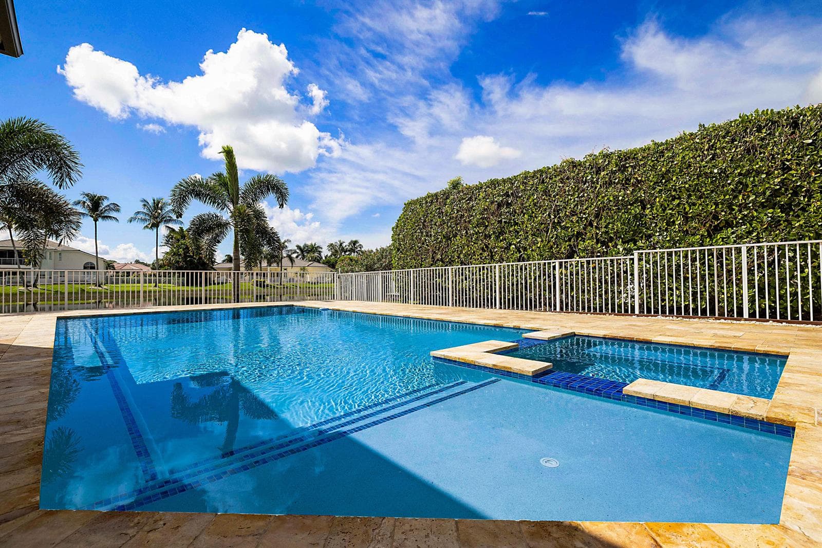 11618 Manatee Bay Lane -47