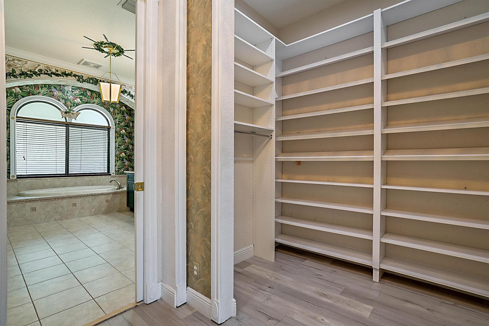 11618 Manatee Bay Lane -26