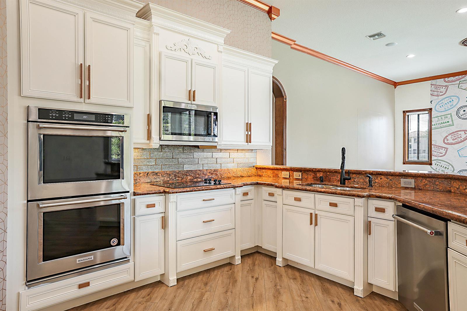 11618 Manatee Bay Lane -16