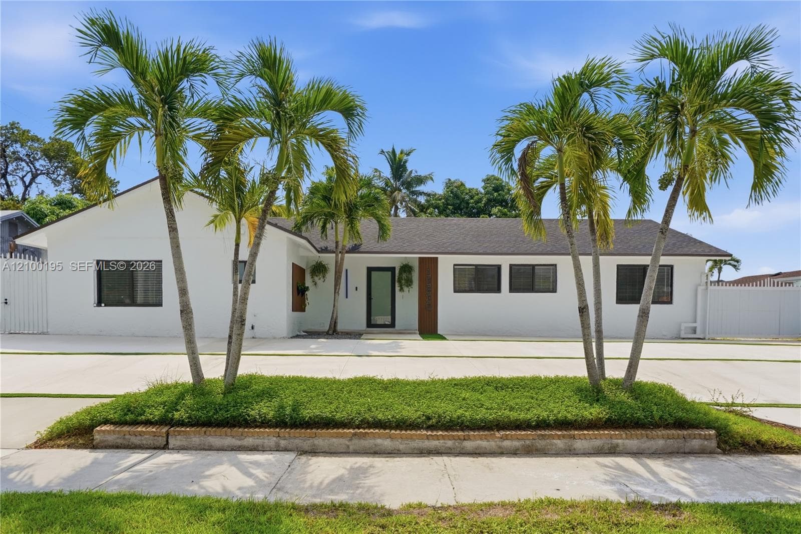 10830 SW 160th St photo 43