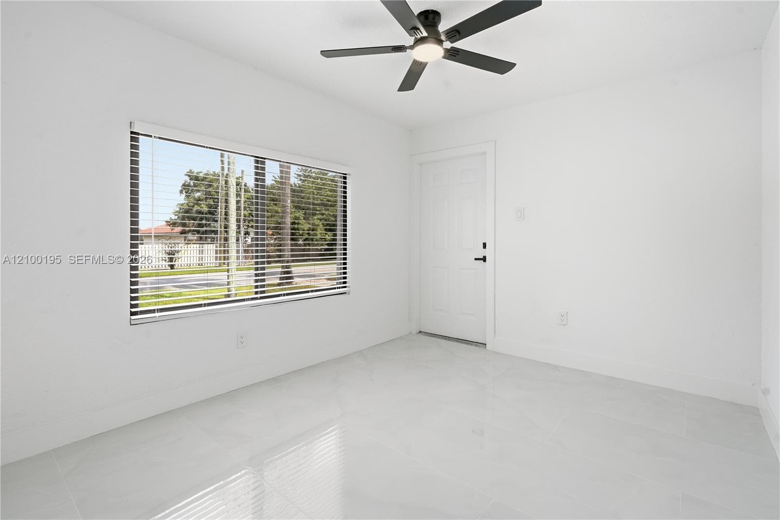 10830 SW 160th St photo 15