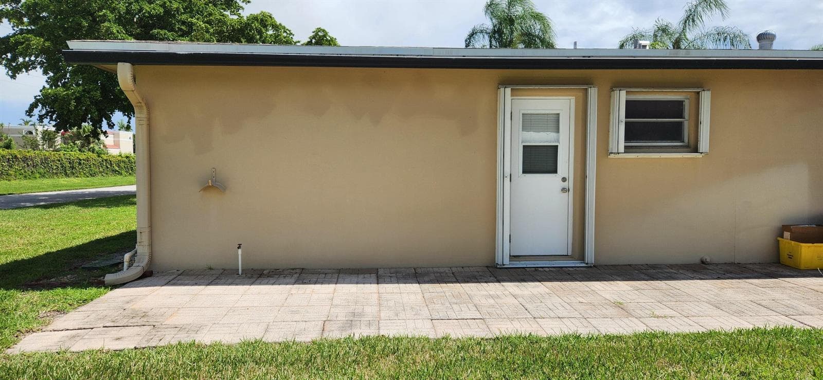 1042 NORTH Drive D, Delray Beach, FL 334