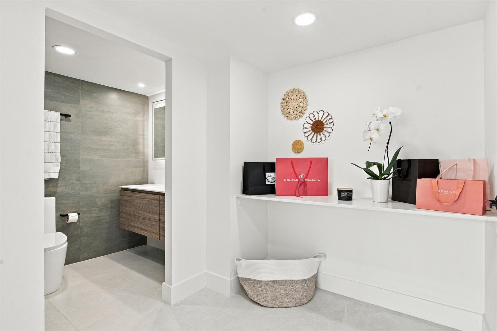 vanity or flex area with bathroom