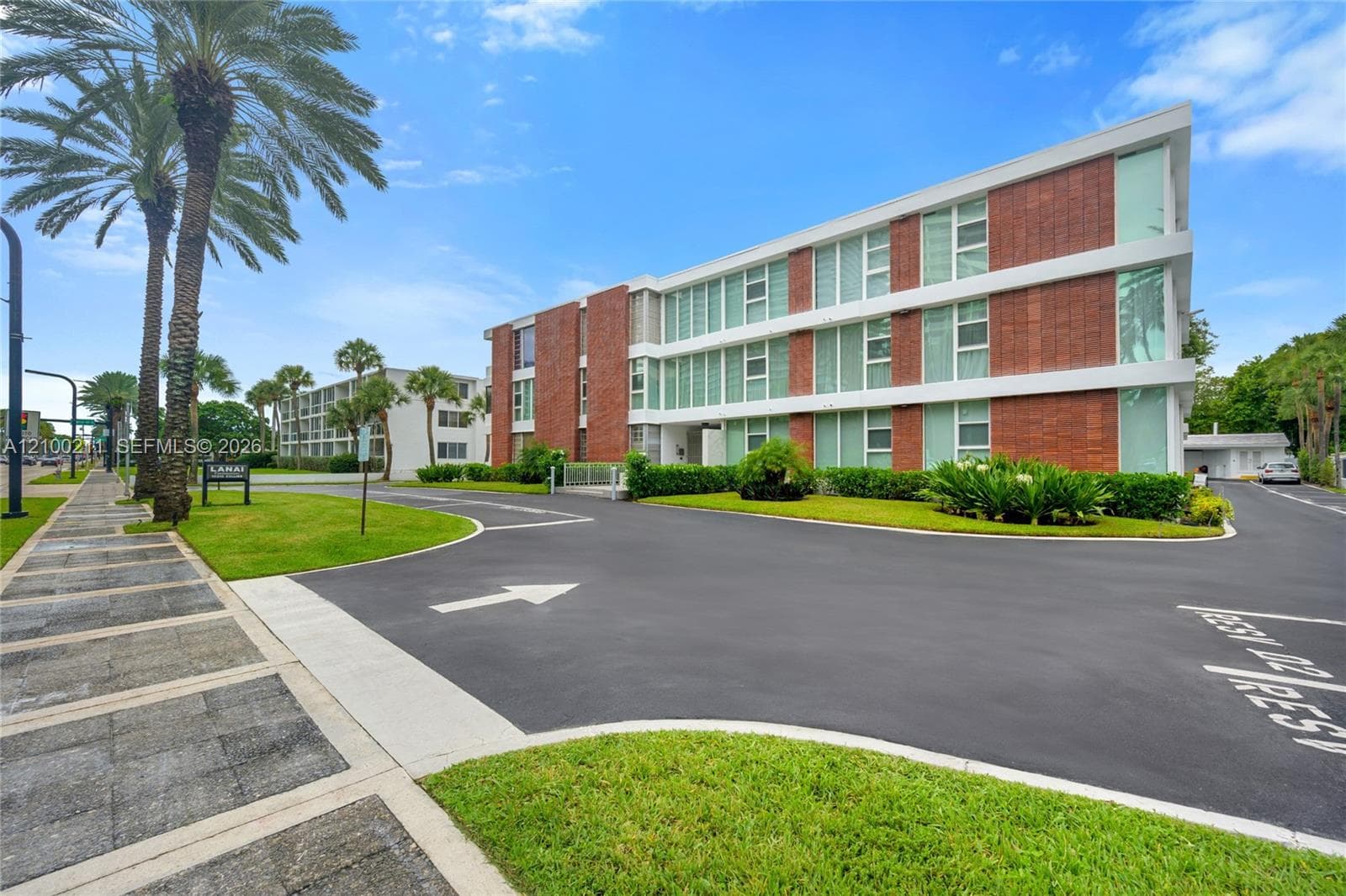 10210 LANAI CONDO · #306 in Bal Harbour - Photo 23