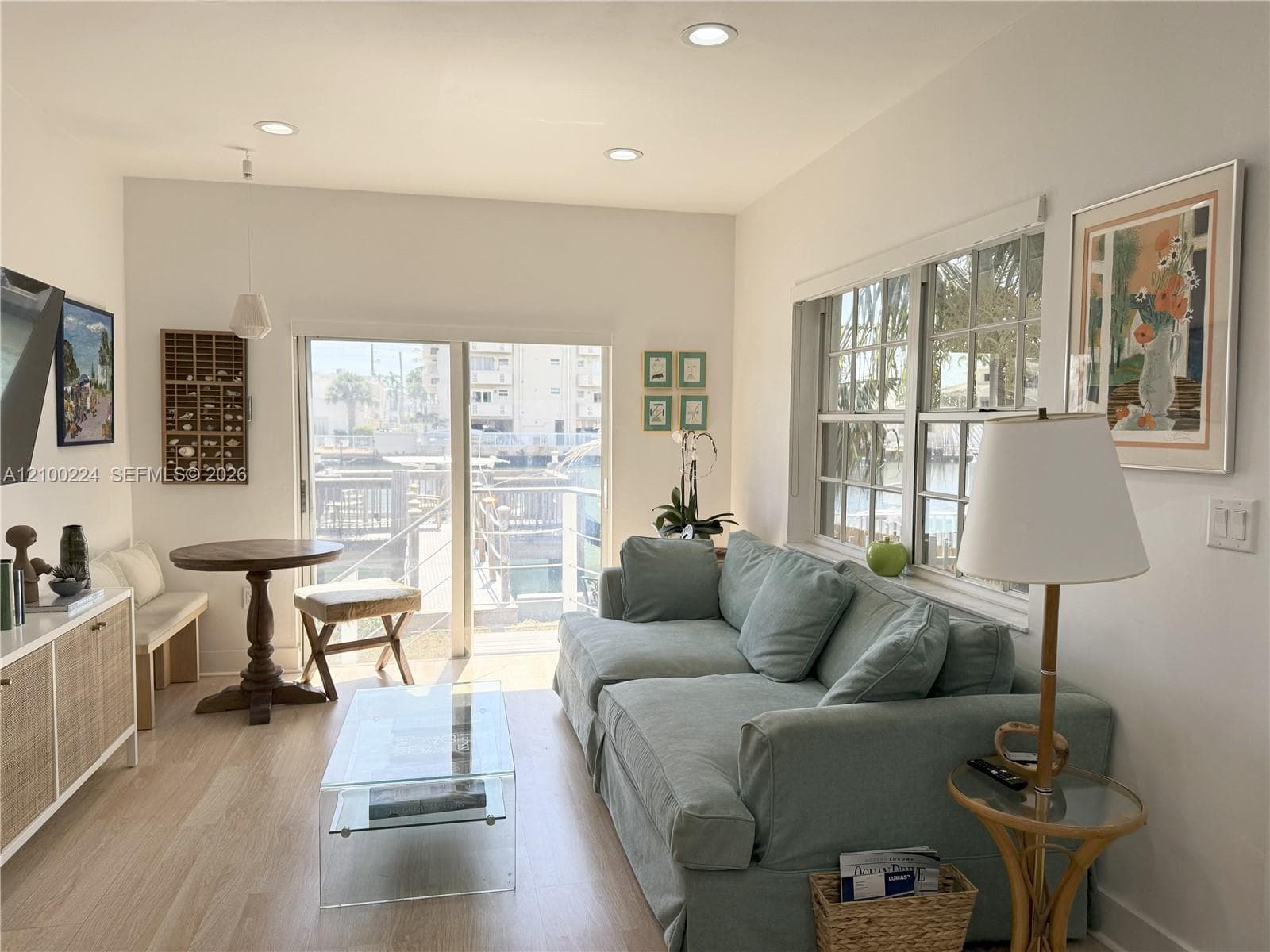 8401 Crespi Blvd #1 photo 6