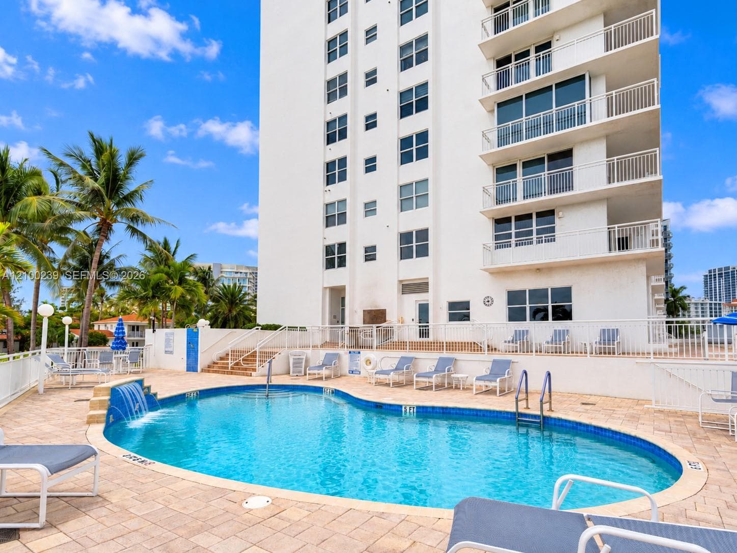 The Ritz-Carlton Residences Fort Lauderdale Bayshore Drive · #310 in Fort Lauderdale - Photo 2