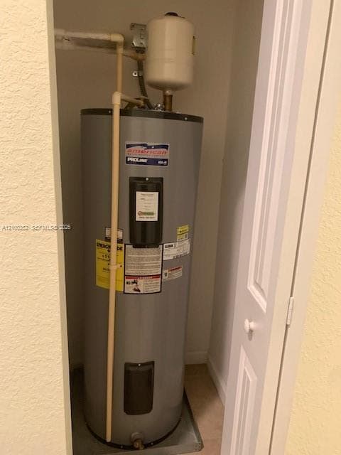 242 SW 7th Ct photo 13