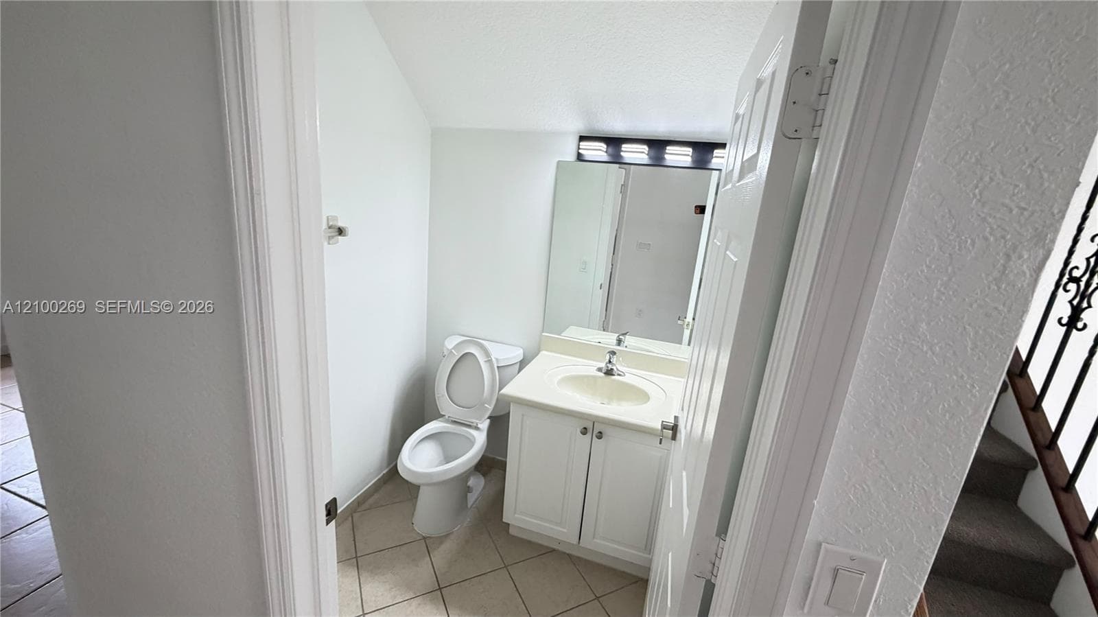 11467 SW 236th Ln photo 8