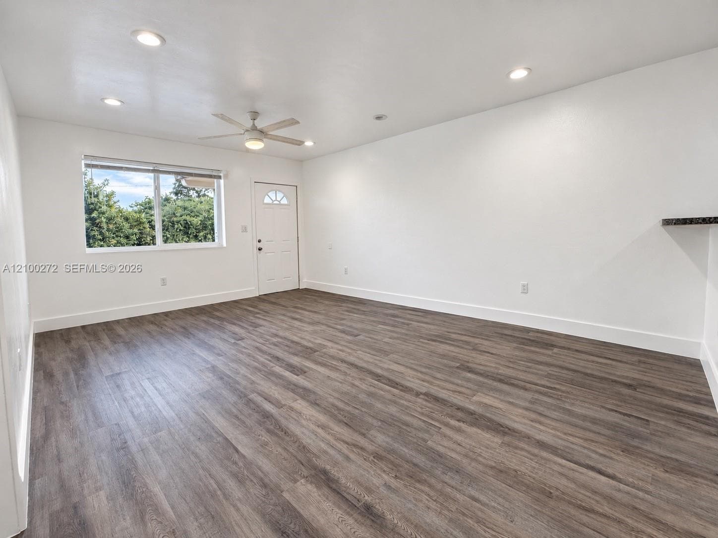 COMMERCIAL CENTER · #1 in Miami - Photo 24