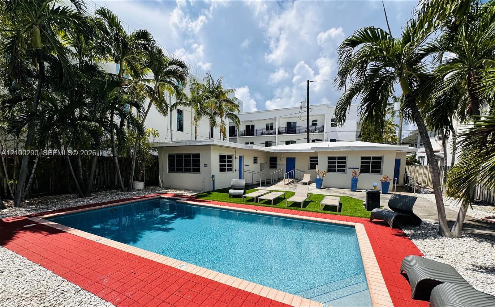 LENOX MANOR · #B in Miami Beach - Photo 40