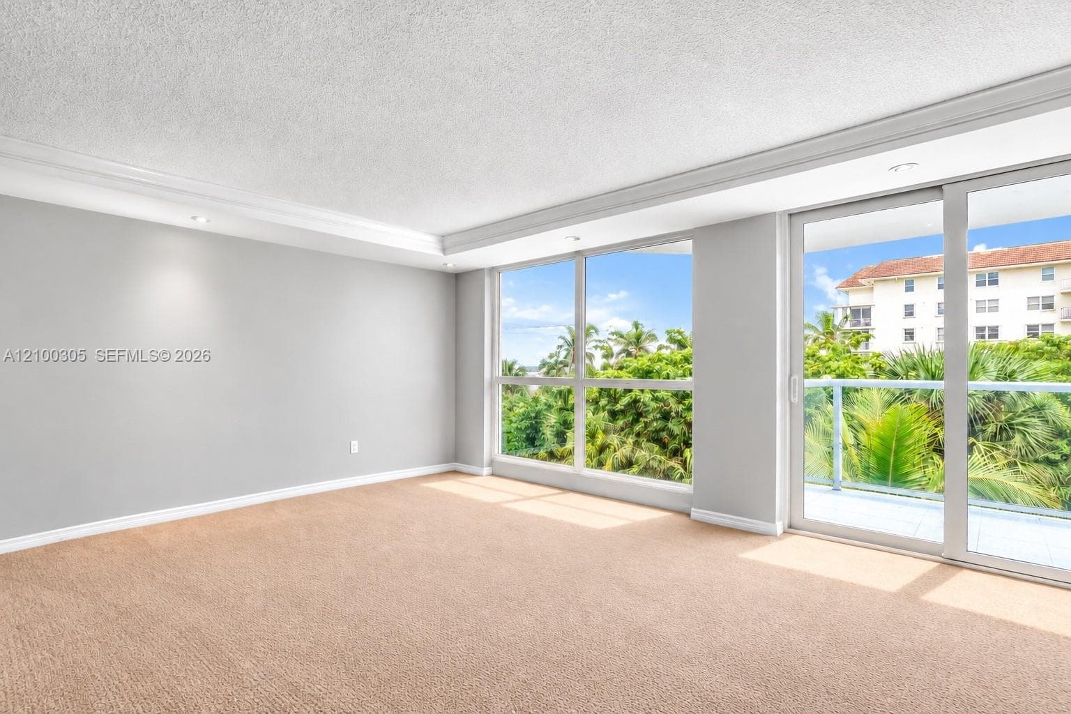 10000 Plaza · #401 in Bay Harbor Islands - Photo 5